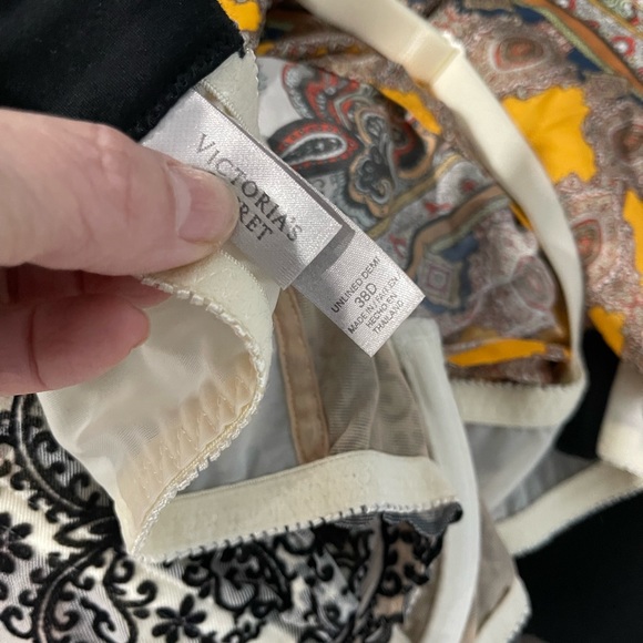 VS Bra - Picture 5 of 5